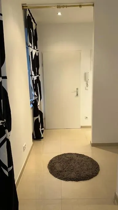 Gemuetliche Unterkunft Mit Balkon In Wien 0*,